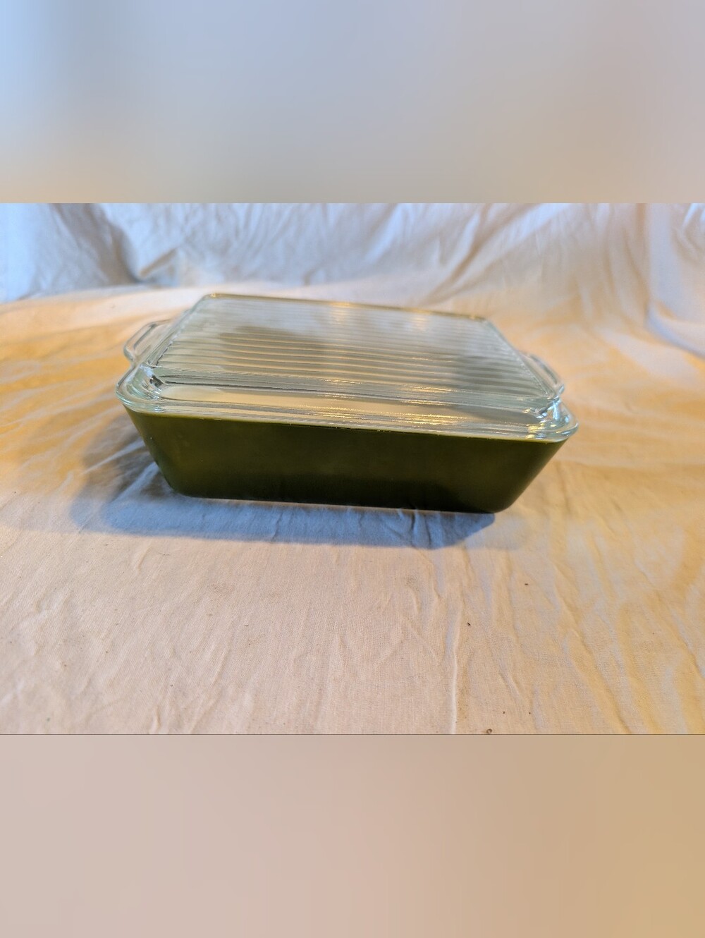 2/100$ Pyrex Olive Green Covered Casserole with Clear Ribbed Lid